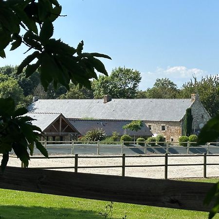 Отель Le Domaine Du Ganquis Belz Экстерьер фото